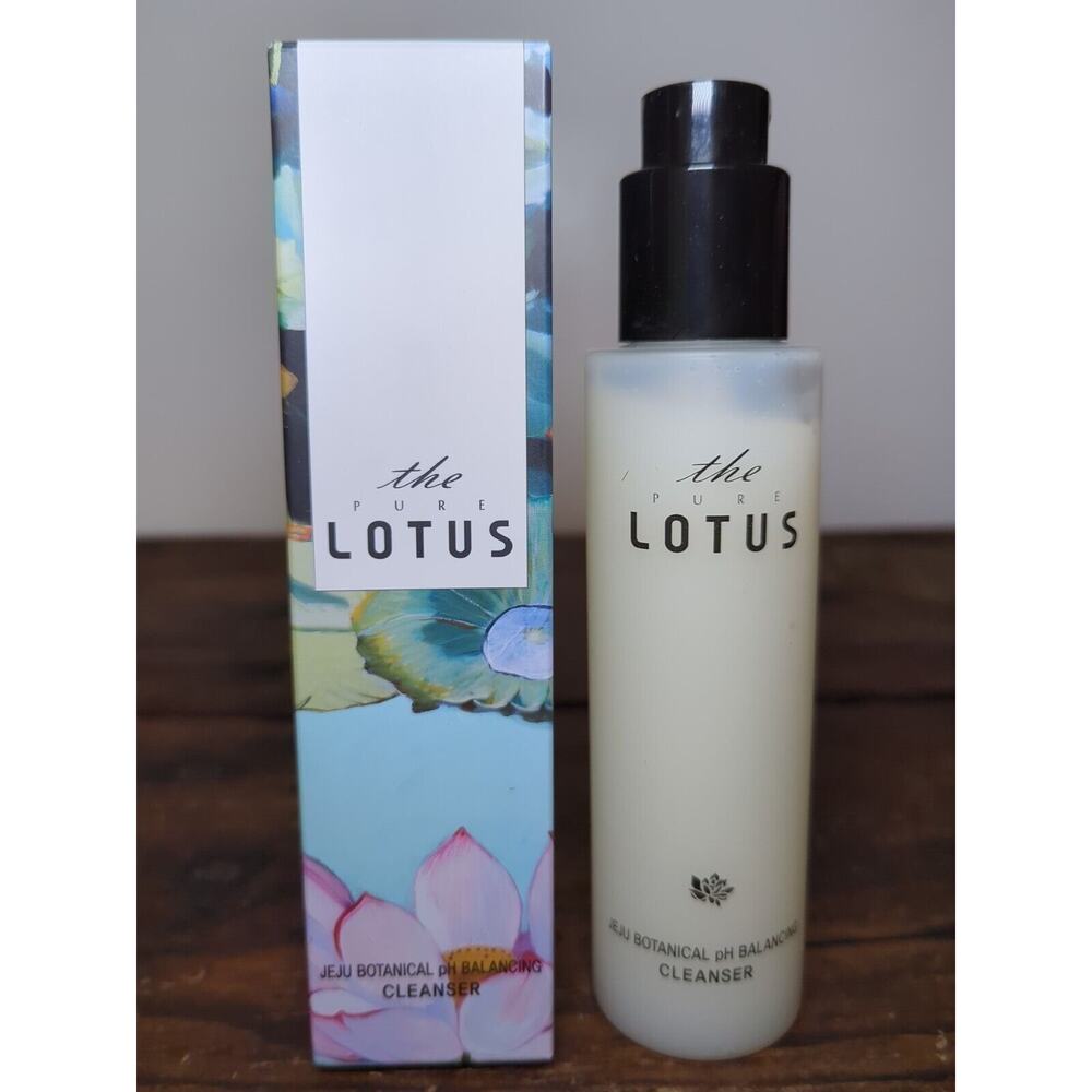 Jeju Botanical PH Balancing Cleanser 200ml The Pure Lotus NIB